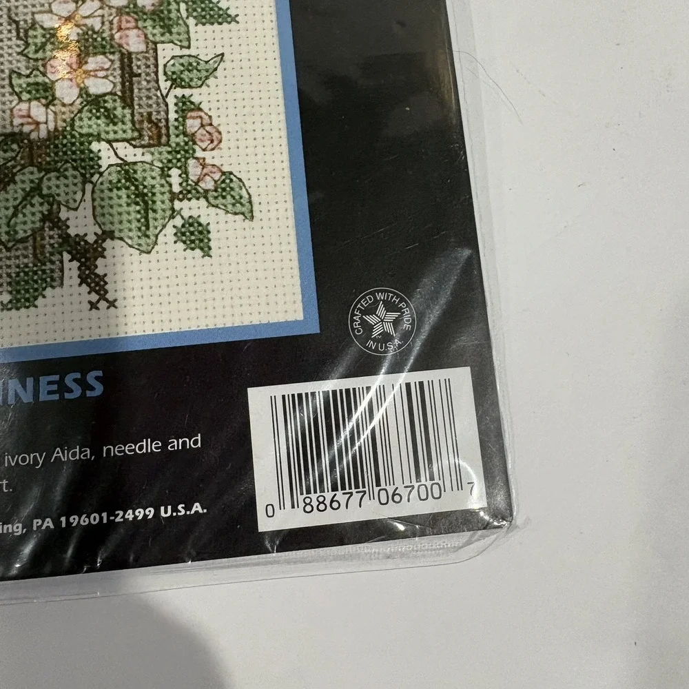 Dimensions bluebirds happiness